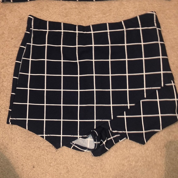 2 Piece Set - Picture 4 of 6